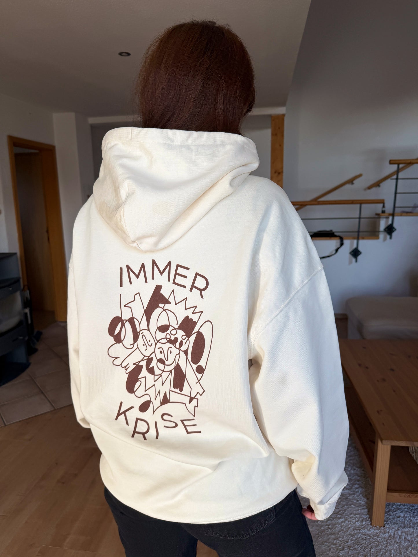 Hoodie "Immer Krise" Creme